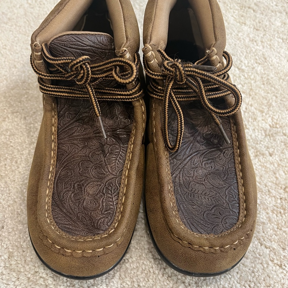 Twister Leather Moccasin Boots
